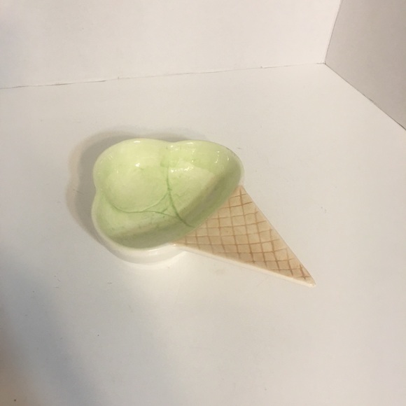 Adorable Ice Cream Cone Trinket Dish! - Picture 9 of 11